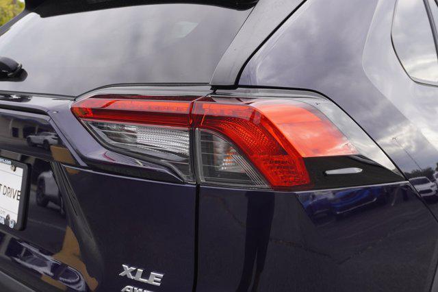 2022 toyota rav4 xle