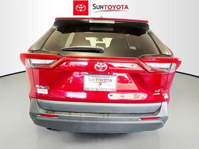 2022 toyota rav4 le