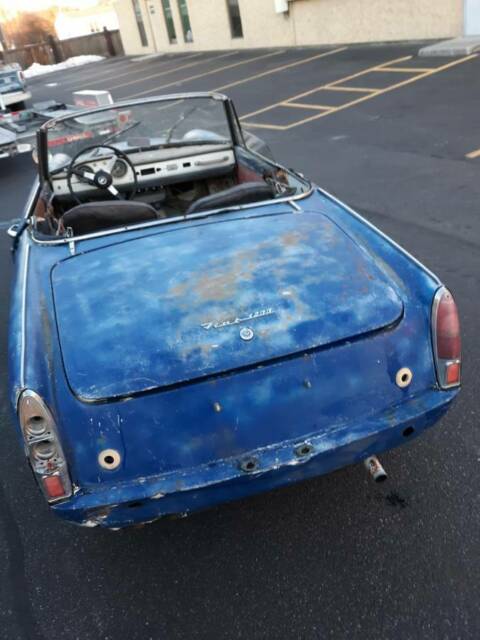 1961 fiat 1200 cabriolet plus extra parts car!