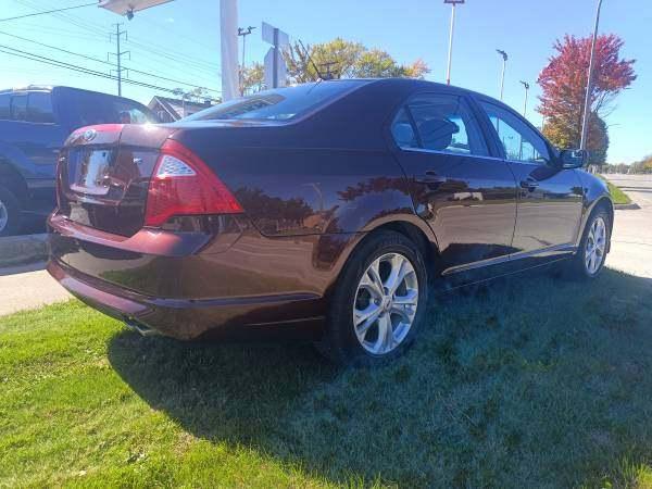 2012 ford fusion se
