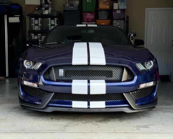 2019 ford shelby gt350 base