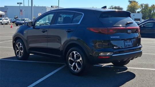 2022 kia sportage lx
