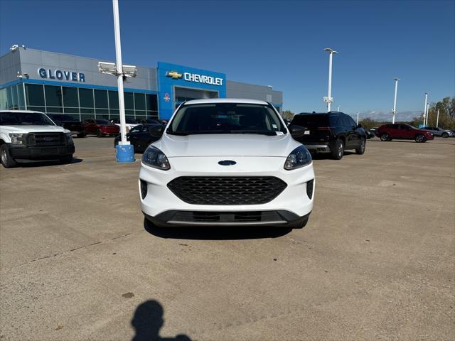 2020 ford escape s