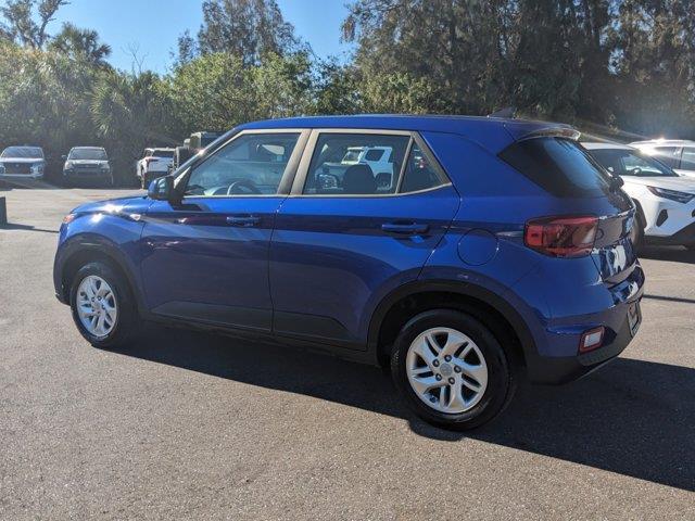 2021 hyundai venue se