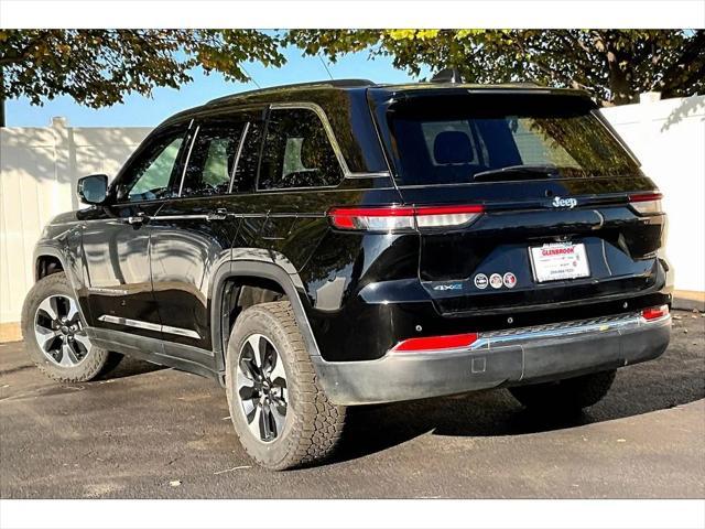 2022 jeep grand cherokee 4xe base