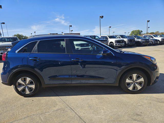 2019 kia niro lx