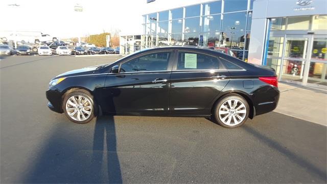 2012 hyundai sonata se se 4dr sedan 6a for sale in hartford, connecticut