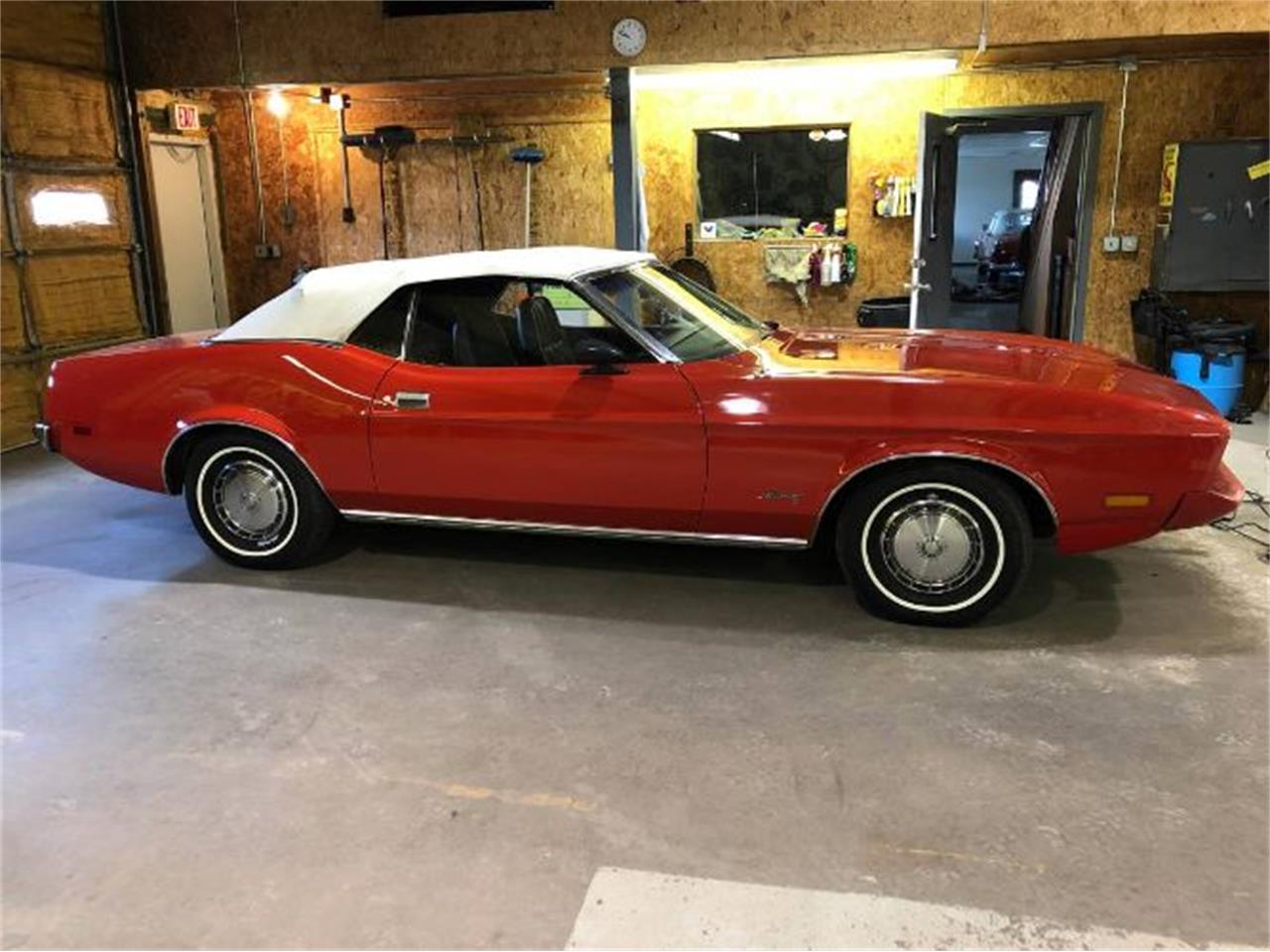 1973 ford mustang