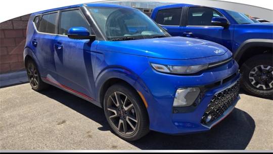 2022 kia soul gt-line