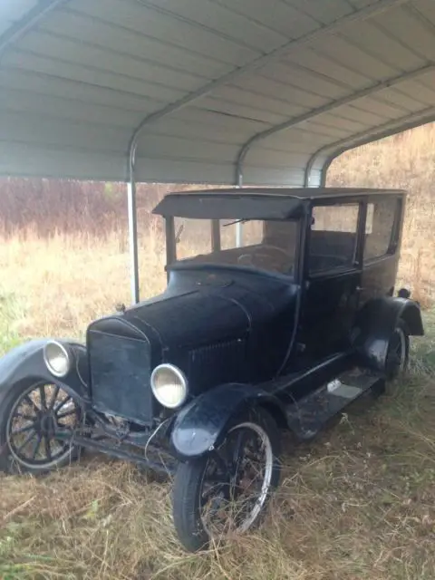 1926 ford model t sedan