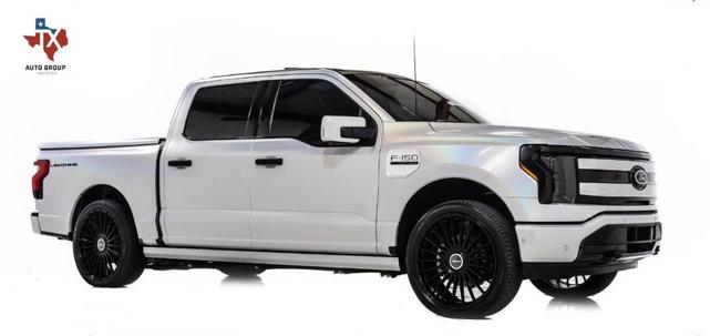 2022 ford f-150 lightning platinum