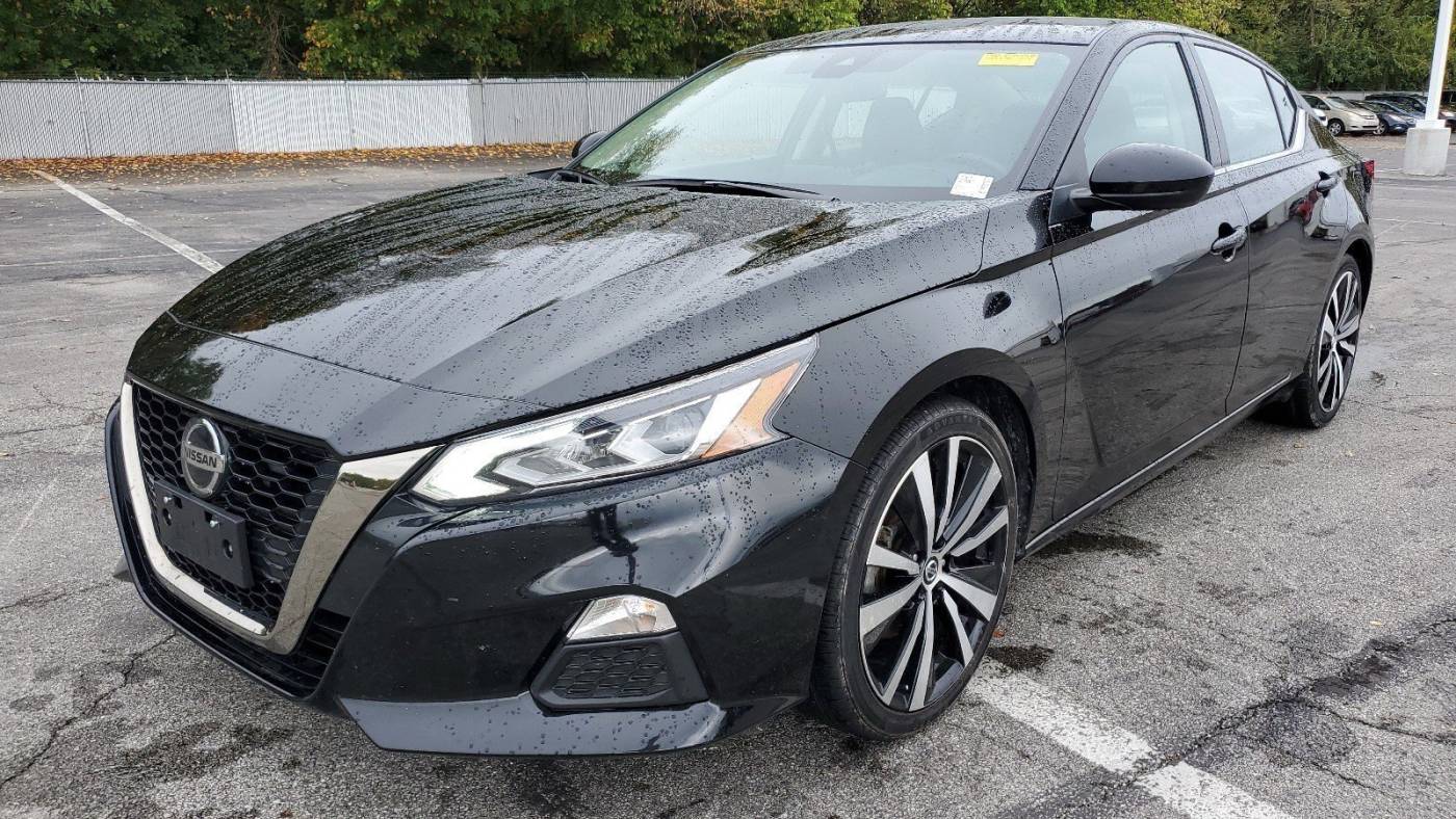 2022 nissan altima 2.5 sr