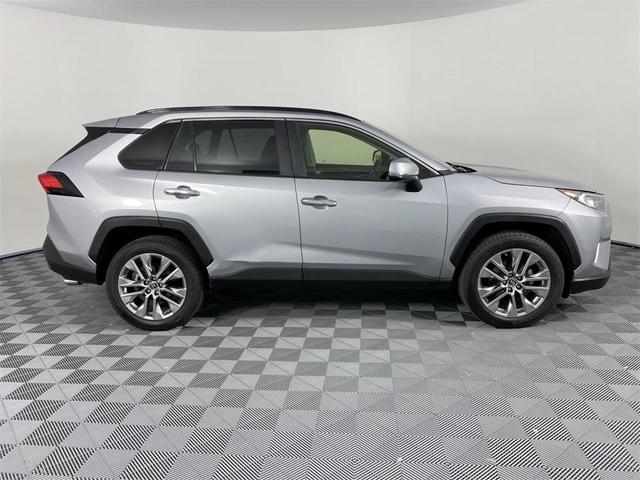 2019 toyota rav4 limited