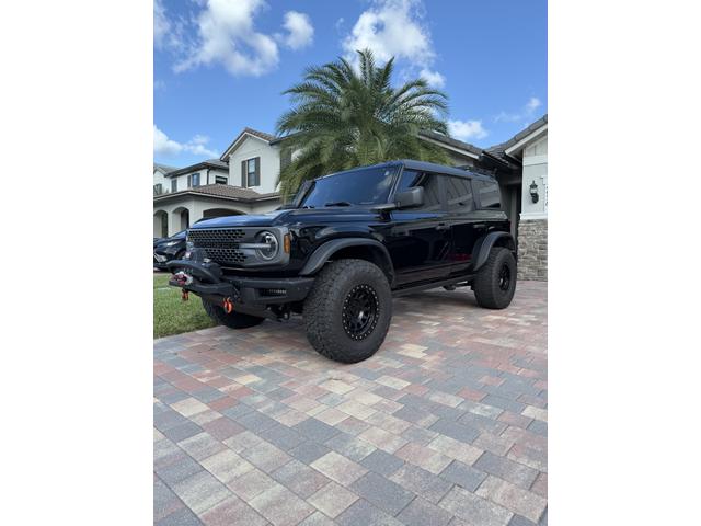 2023 ford bronco everglades advanced