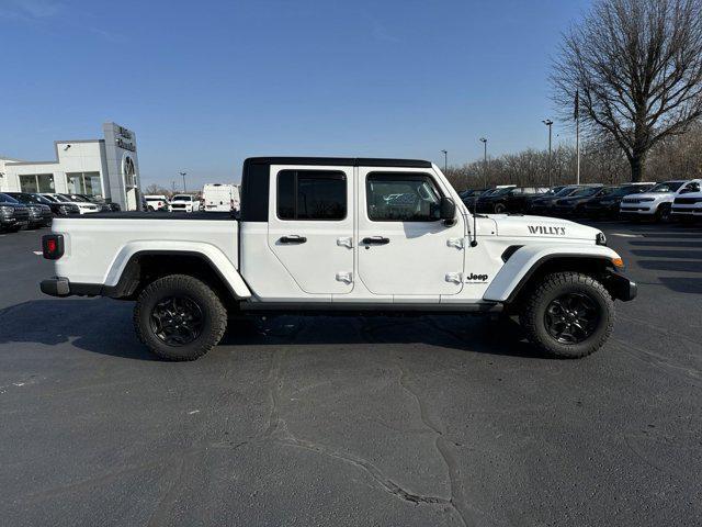 2023 jeep gladiator willys 4x4