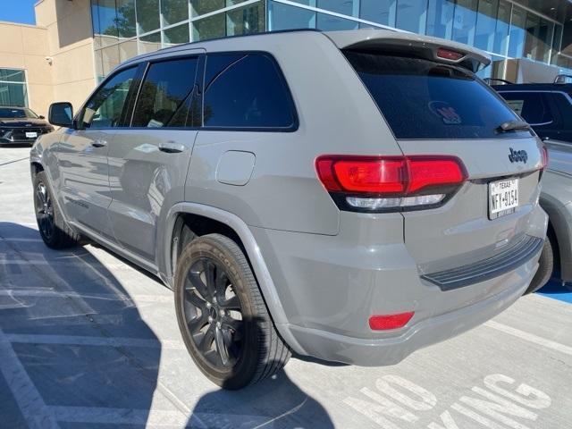 2020 jeep grand cherokee altitude