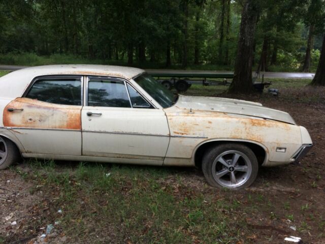 1970 ford torino 4 door sedan