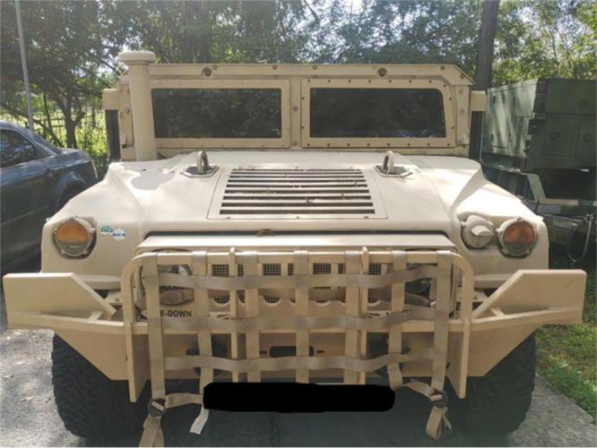 2009 hummer h1 in cadillac, michigan