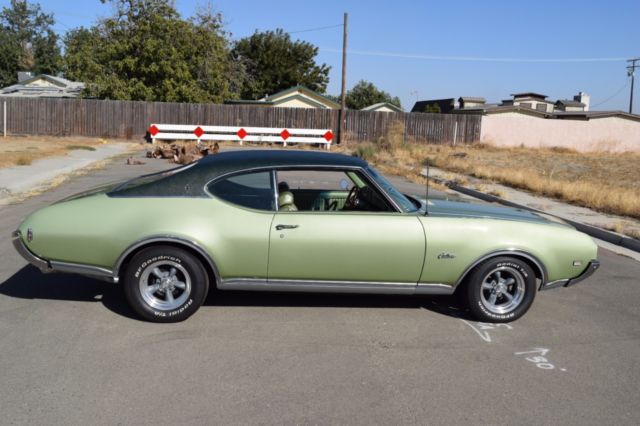 1969 cutlass supreme