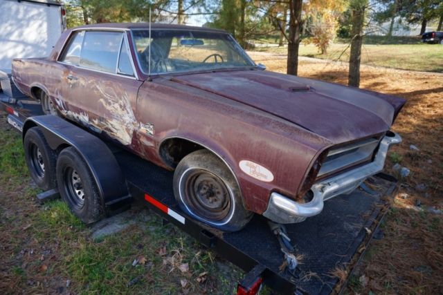 barnfind 1965 pontiac gto hardtop 389 tri power , 4 speed, phs report