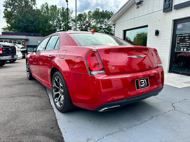 2015 chrysler 300 s
