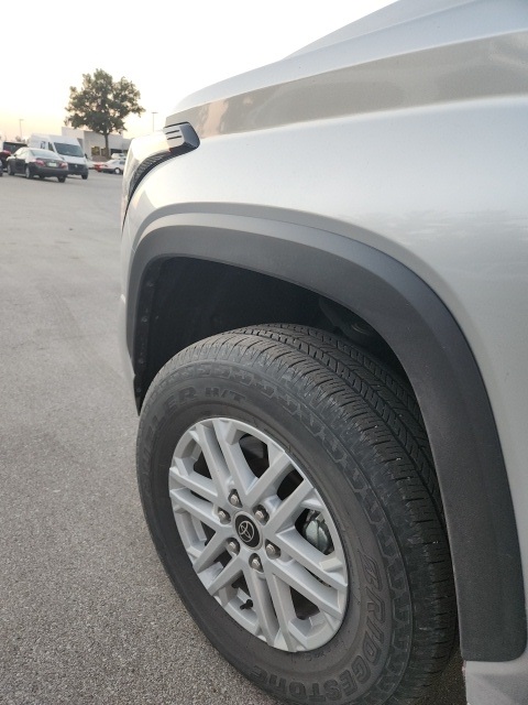2022 toyota tundra 4wd sr5