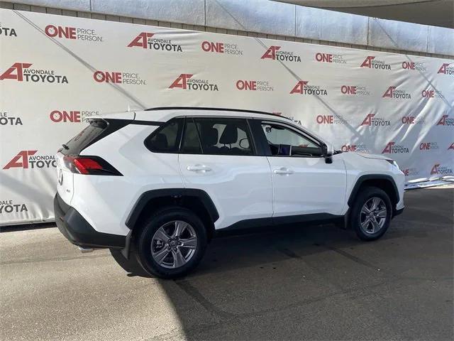 2024 toyota rav4 xle