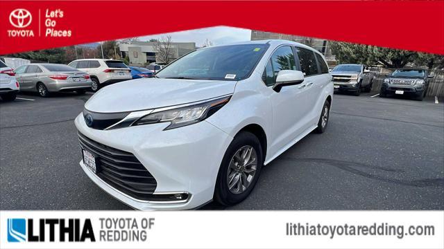 2023 toyota sienna xle 8 passenger