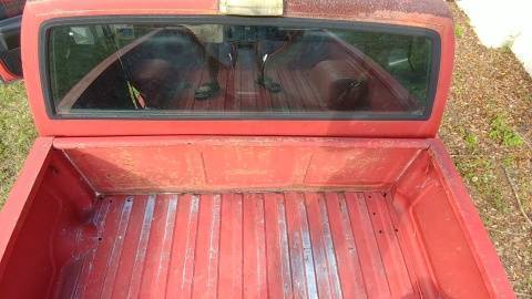 1988 s10 sport truck 1/2 ton / 4.3 / 4wd