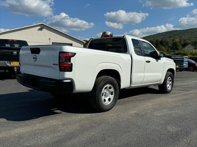 2022 nissan frontier s