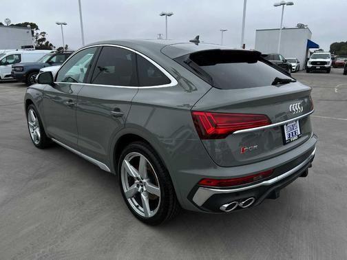 2021 audi sq5