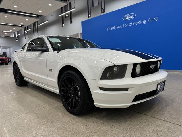 2007 ford mustang gt