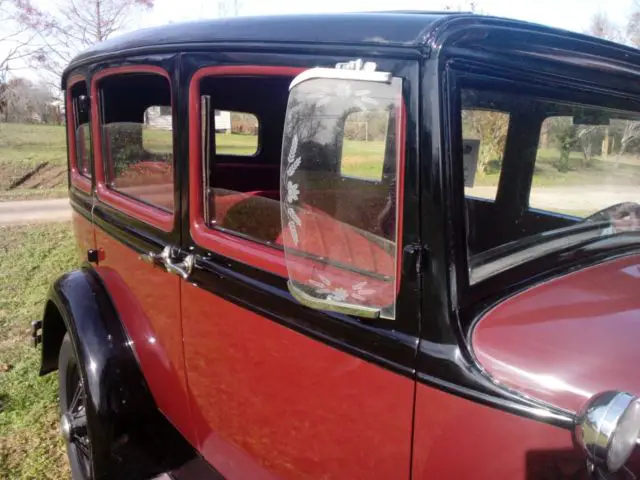 1931 slant window fordor deluxe model a
