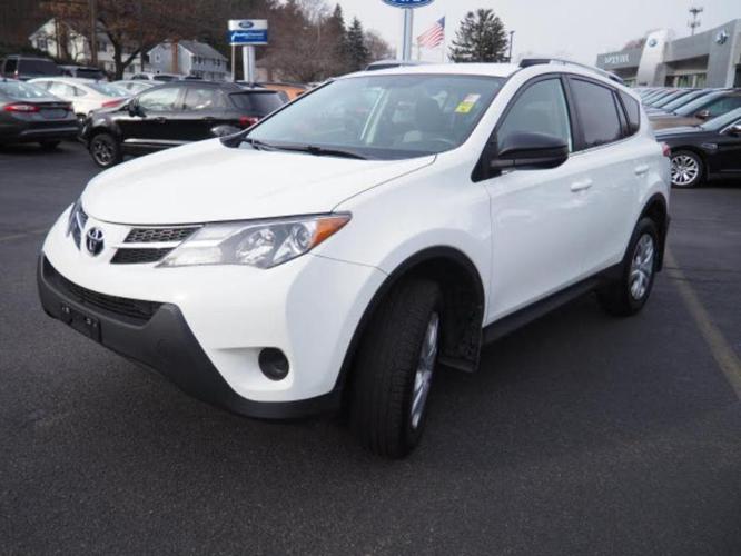 2015 toyota rav4 le awd le 4dr suv for sale in winchester, massachusetts
