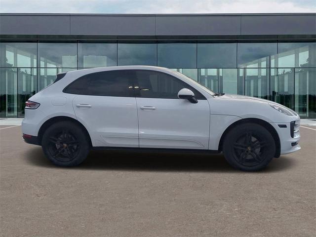 2021 porsche macan base