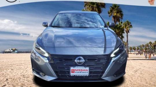2025 Nissan Altima