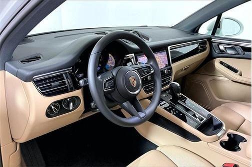2024 porsche macan