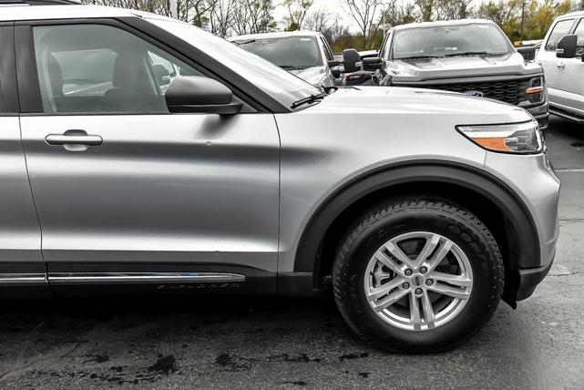 2022 ford explorer xlt