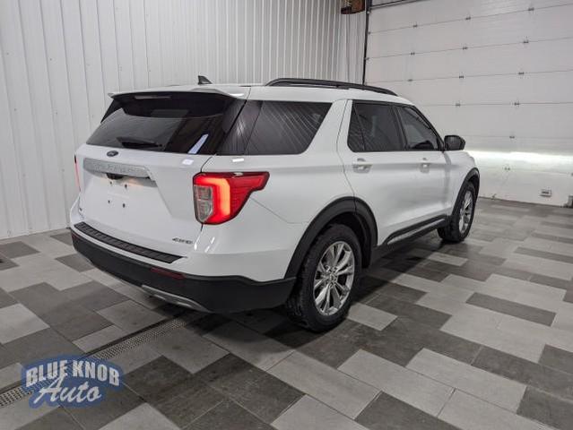 2021 ford explorer xlt