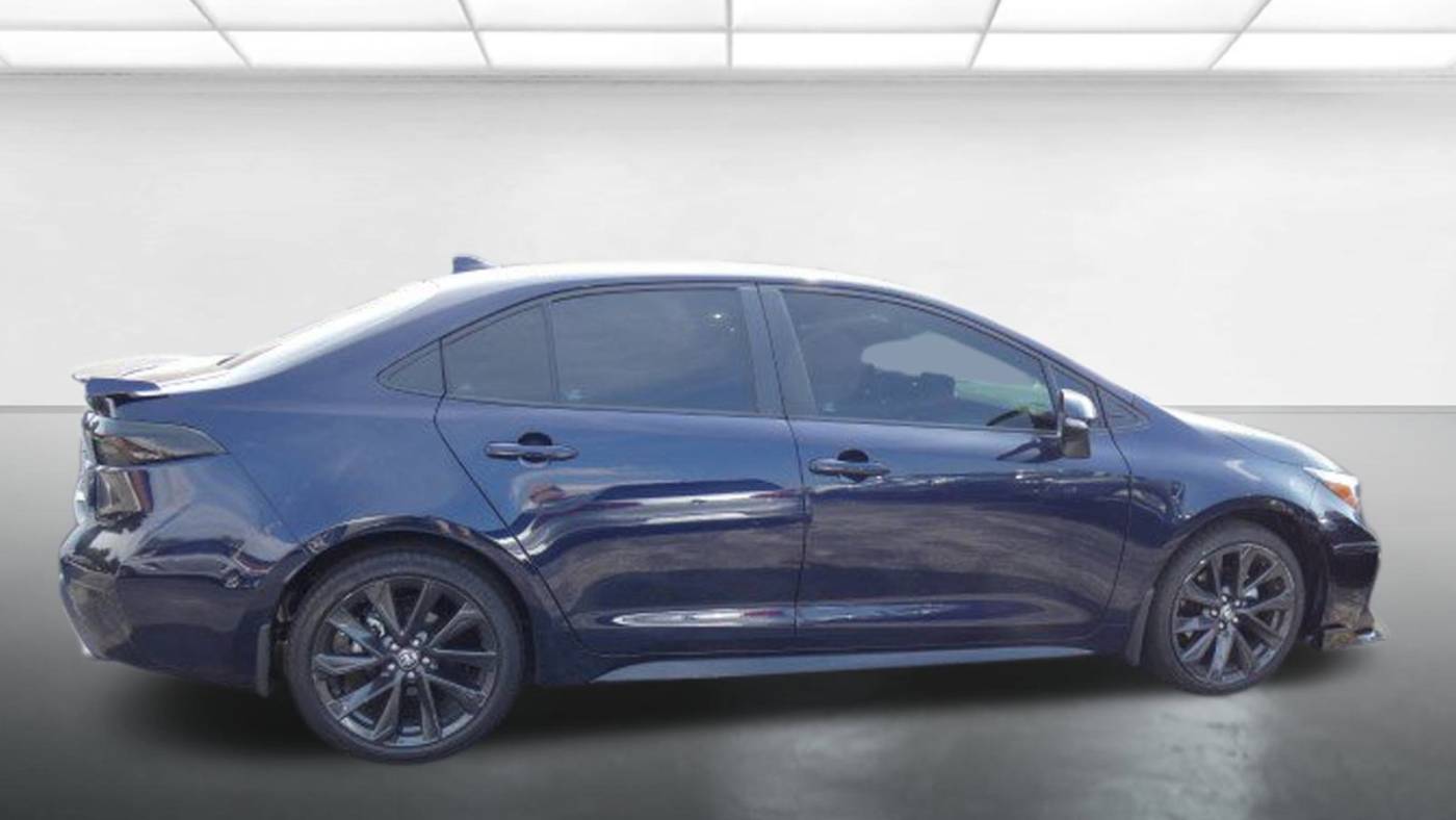 2023 toyota corolla se
