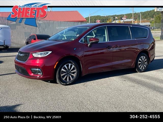 2023 chrysler pacifica hybrid touring l