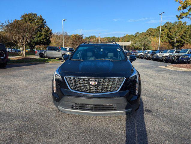 2022 cadillac xt4 premium luxury