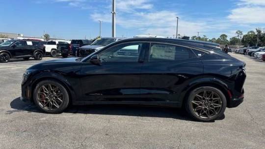 2024 Ford Mustang Mach-E gt