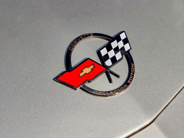 1982 chevrolet corvette collector edition