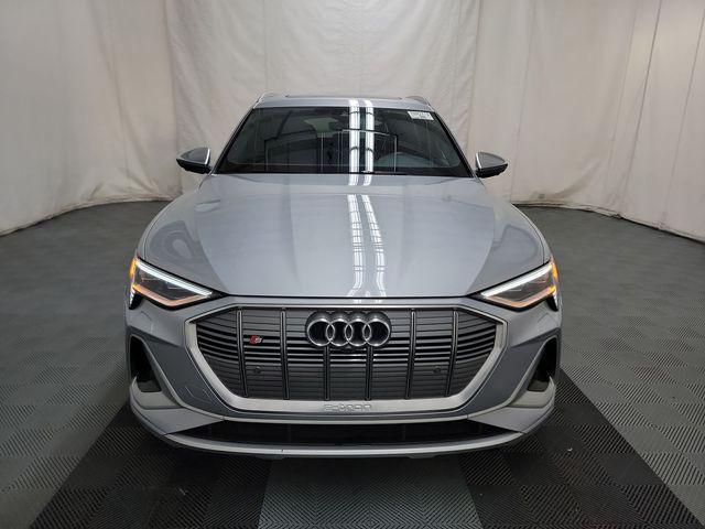 2022 audi e-tron s premium plus