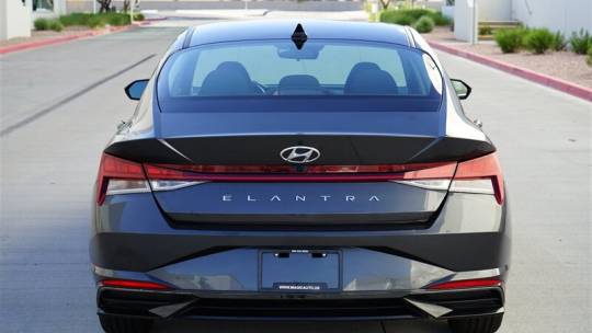 2021 Hyundai Elantra
