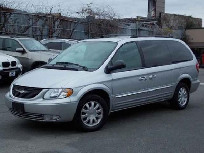 2003 chrysler town & country lxi in bronx, ny