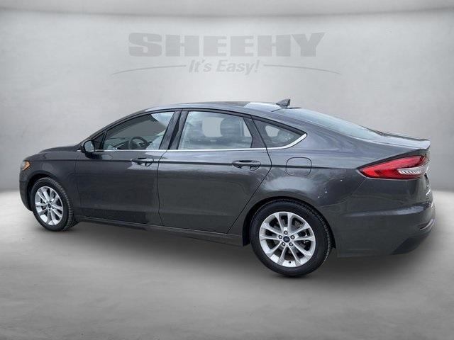 2019 ford fusion se