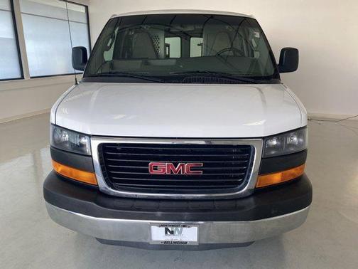 2016 gmc savana 2500 in milwaukee, wisconsin