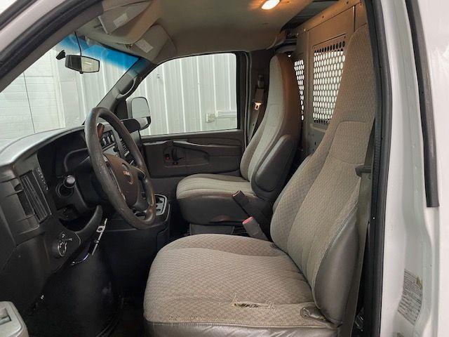 2014 gmc savana 2500 work van